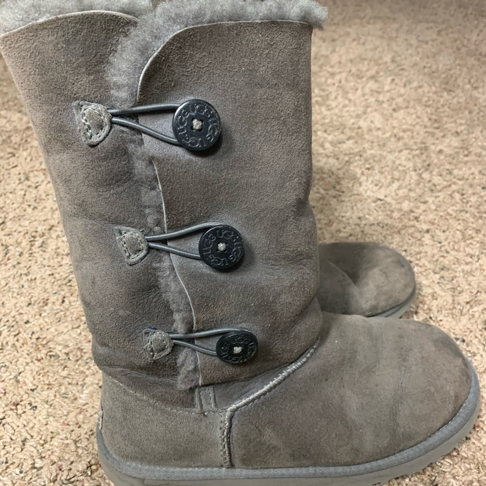 Ugg Bailey button tall gray boots size 8 (8.5/9)